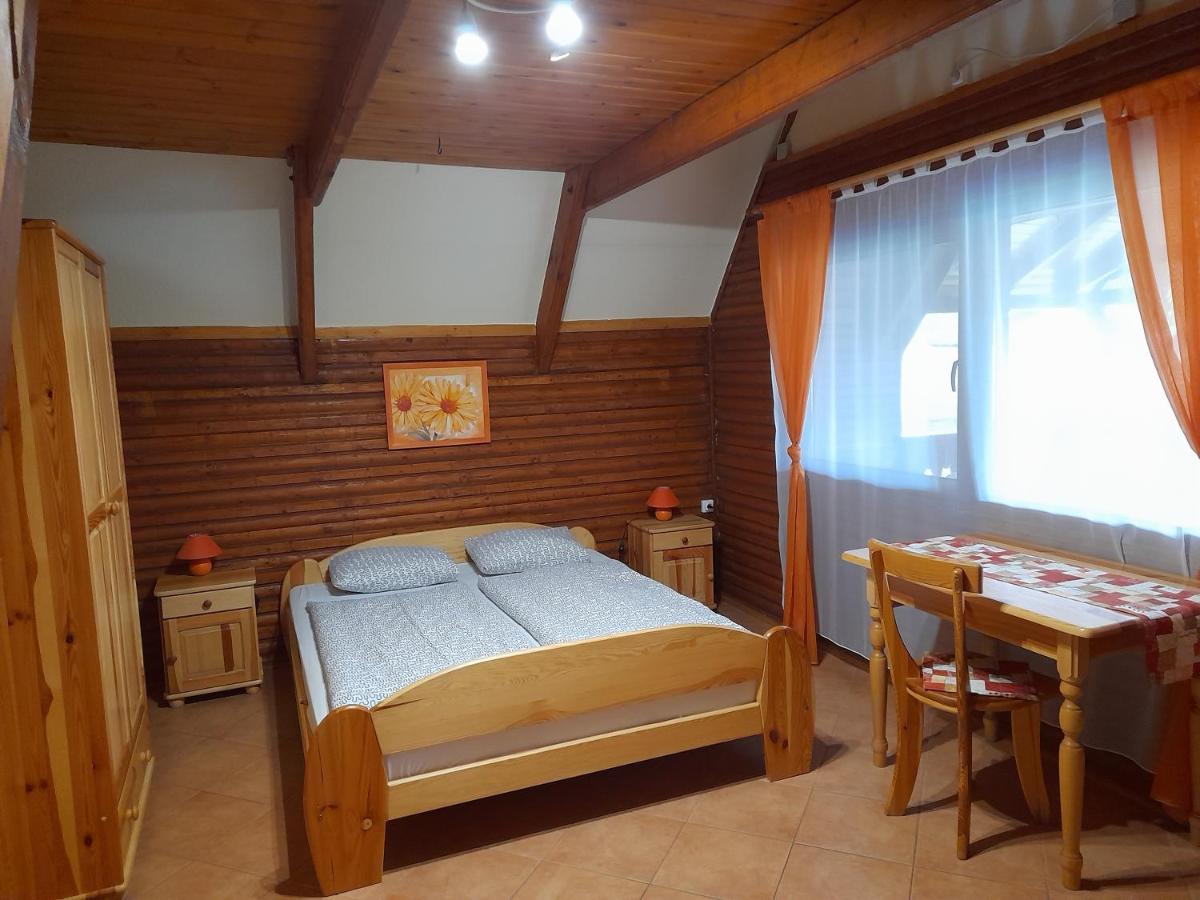 Ozike Apartmanhazak Апартаменты Богач