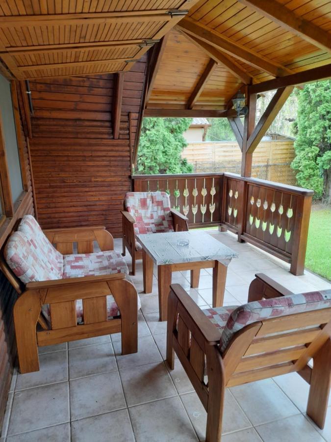 Ozike Apartmanhazak * Богач